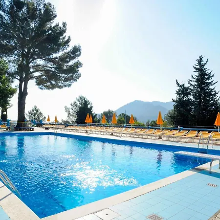 B - Aeg401 By Interhome